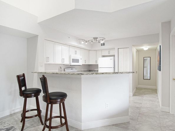 4041 San Marino Boulevard 307, West Palm Beach FL 33409