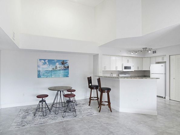 4041 San Marino Boulevard 307, West Palm Beach FL 33409
