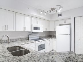 4041 San Marino Boulevard 307, West Palm Beach FL 33409
