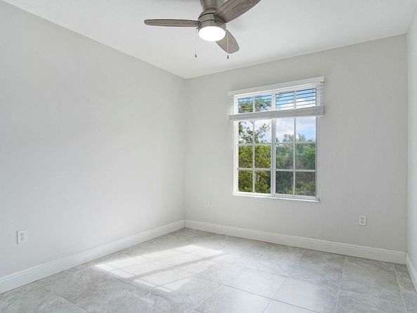 4041 San Marino Boulevard 307, West Palm Beach FL 33409