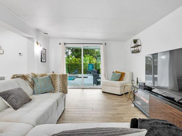 2007 Northridge Rd, Delray Beach FL 33444