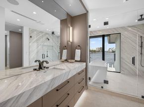 2533 Aqua Vista Boulevard, Fort Lauderdale FL 33301
