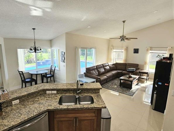 3212 Ridge Trce, Davie FL 33328