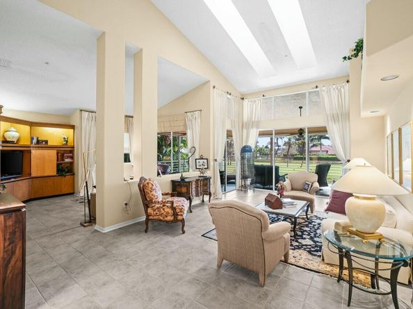 2584 Coco Plum Boulevard 102, Boca Raton FL 33496