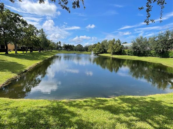 10178 Royal Palm Blvd 10178, Coral Springs FL 33065