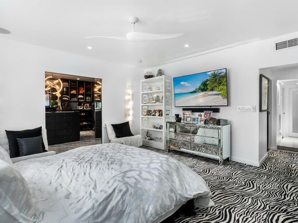 1616 Michigan Avenue 1, Miami Beach FL 33139