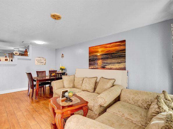 2333 SW 87, Miramar FL 33025