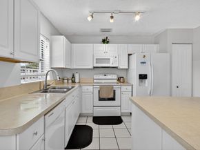 7581 Bristol Bay Lane, Lake Worth FL 33467