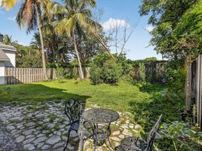 7581 Bristol Bay Lane, Lake Worth FL 33467