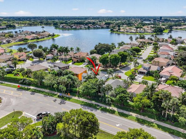 7581 Bristol Bay Lane, Lake Worth FL 33467