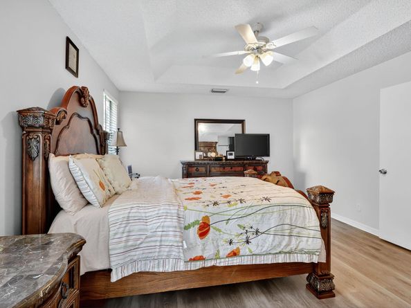7581 Bristol Bay Lane, Lake Worth FL 33467
