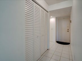 10256 Andover Coach Circle G1, Lake Worth FL 33449