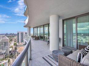 100 E Las Olas Blvd 4301, Fort Lauderdale FL 33301