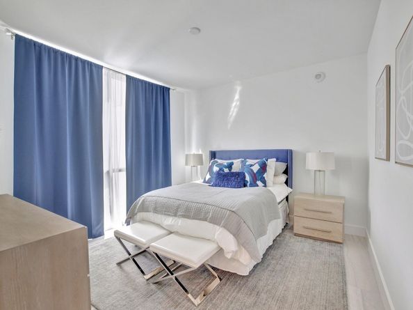 100 E Las Olas Blvd 4301, Fort Lauderdale FL 33301