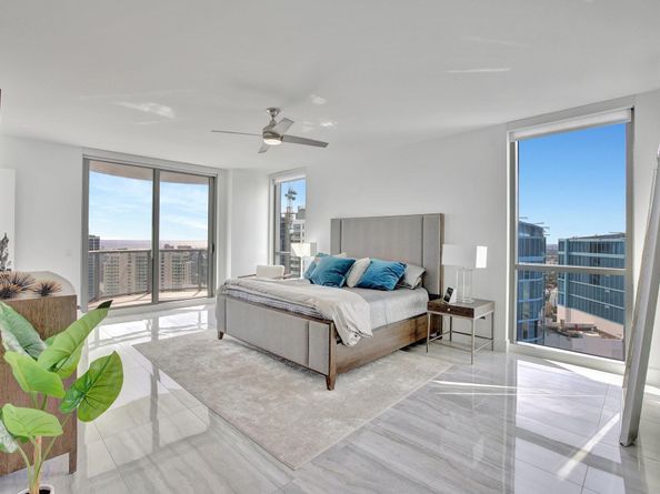 100 E Las Olas Blvd 4301, Fort Lauderdale FL 33301