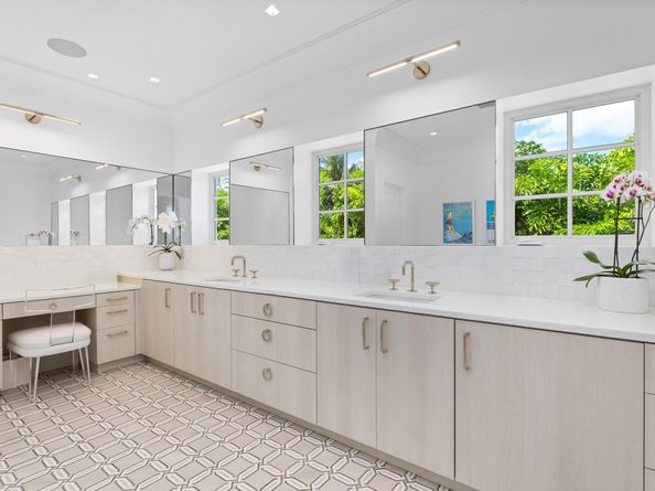 201 Banyan Road, Palm Beach FL 33480