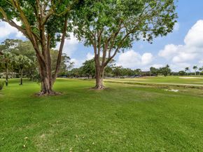 5869 Parkwalk Drive, Boynton Beach FL 33472