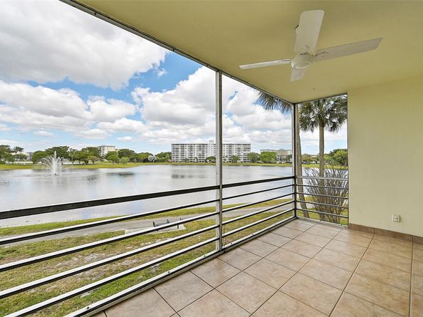 2801 N Palm Aire Dr 201, Pompano Beach FL 33069