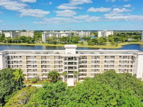 2801 N Palm Aire Dr 201, Pompano Beach FL 33069
