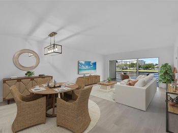 2801 N Palm Aire Dr
