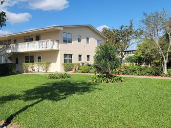 232 Canterbury J