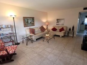 232 Canterbury J, West Palm Beach FL 33417
