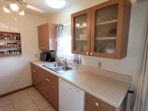 232 Canterbury J, West Palm Beach FL 33417