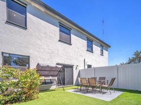 20308 NW 6th Pl, Miami Gardens FL 33169