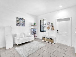 20308 NW 6th Pl, Miami Gardens FL 33169