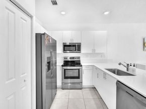 20308 NW 6th Pl, Miami Gardens FL 33169