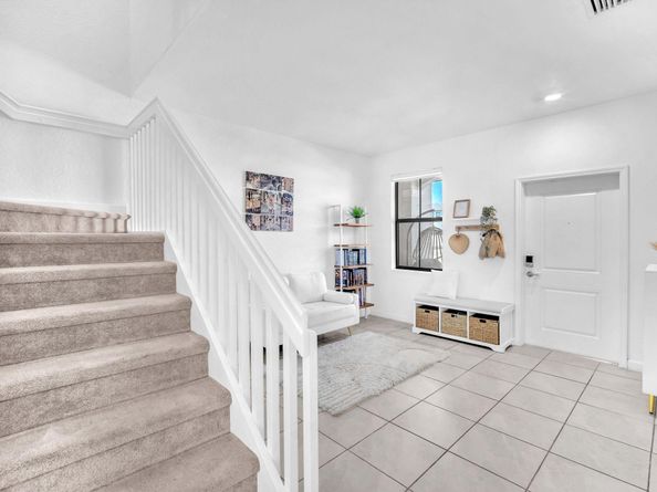 20308 NW 6th Pl, Miami Gardens FL 33169