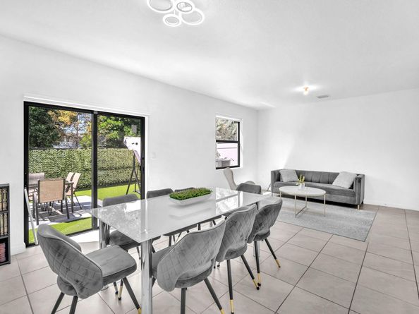 20308 NW 6th Pl, Miami Gardens FL 33169