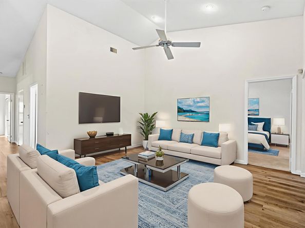 8261 Waterline Drive, Boynton Beach FL 33472