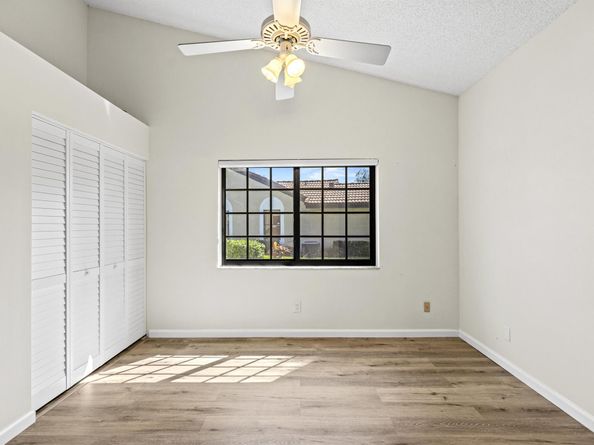 8261 Waterline Drive, Boynton Beach FL 33472