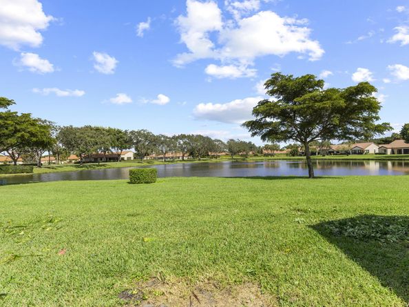 8261 Waterline Drive, Boynton Beach FL 33472