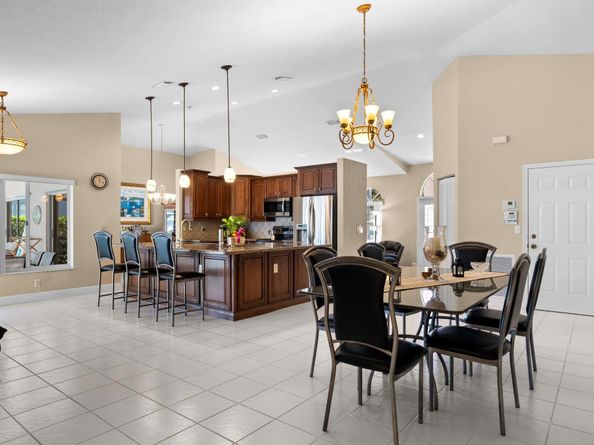 3919 NW 57th St, Coconut Creek FL 33073