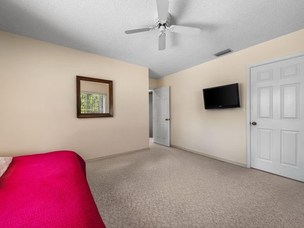 3919 NW 57th St, Coconut Creek FL 33073