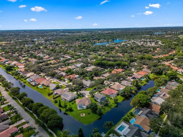 3919 NW 57th St, Coconut Creek FL 33073