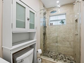 1813 SW 10th Ct, Fort Lauderdale FL 33312