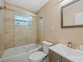 1813 SW 10th Ct, Fort Lauderdale FL 33312