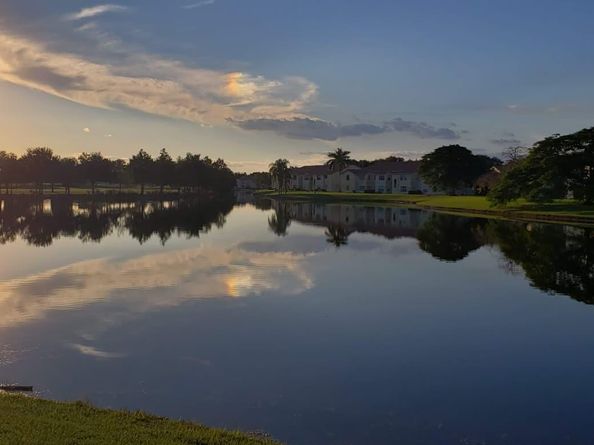 731 Vista Isles Dr 1527, Plantation FL 33325