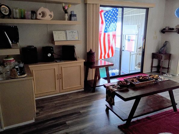 3353 Lake Overlook Pl, Lantana FL 33462