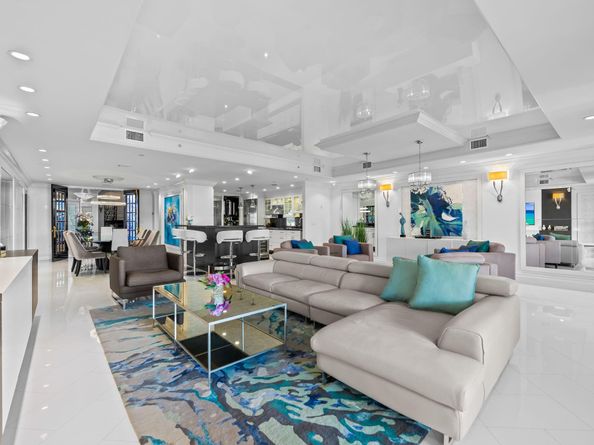 615 Bayshore Dr 103, Fort Lauderdale FL 33304