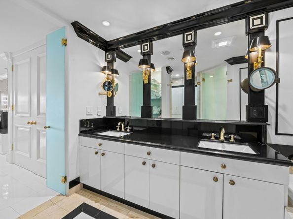 615 Bayshore Dr 103, Fort Lauderdale FL 33304