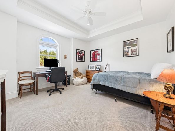 1020 Ponce De Leon Dr, Fort Lauderdale FL 33316