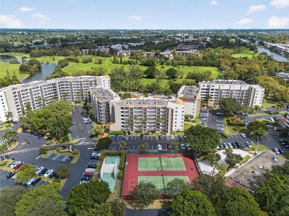 3930 Inverrary Blvd 604D, Fort Lauderdale FL 33319