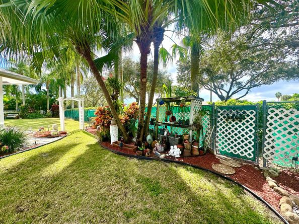21535 Woodchuck Court, Boca Raton FL 33428