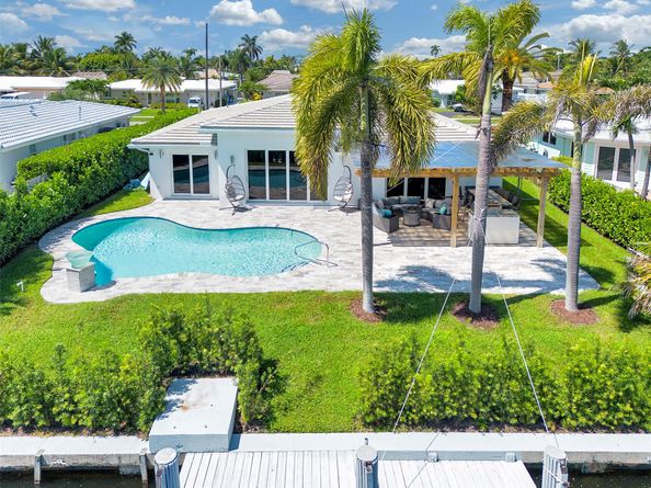 320 SE 5th Ave, Pompano Beach FL 33060