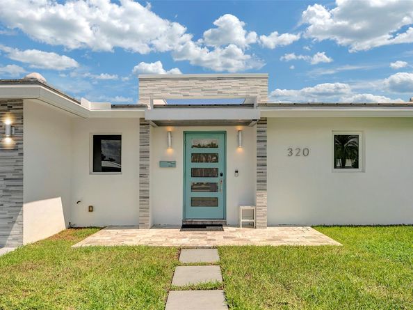 320 SE 5th Ave, Pompano Beach FL 33060