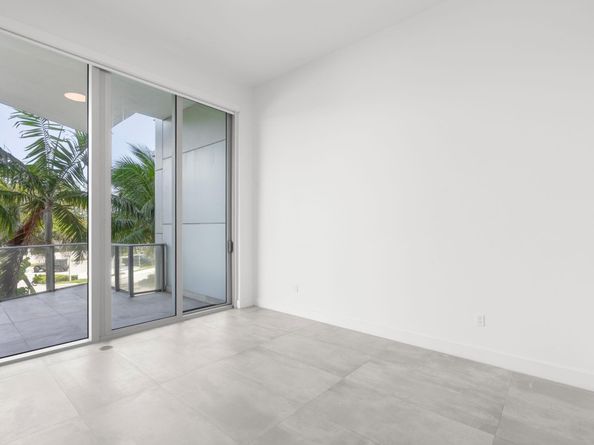 701 N Fort Lauderdale Beach Blvd 214, Fort Lauderdale FL 33304